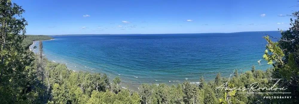 Baie Georgienne Vue panoramique sur la Baie Georgienne de couleur bleue