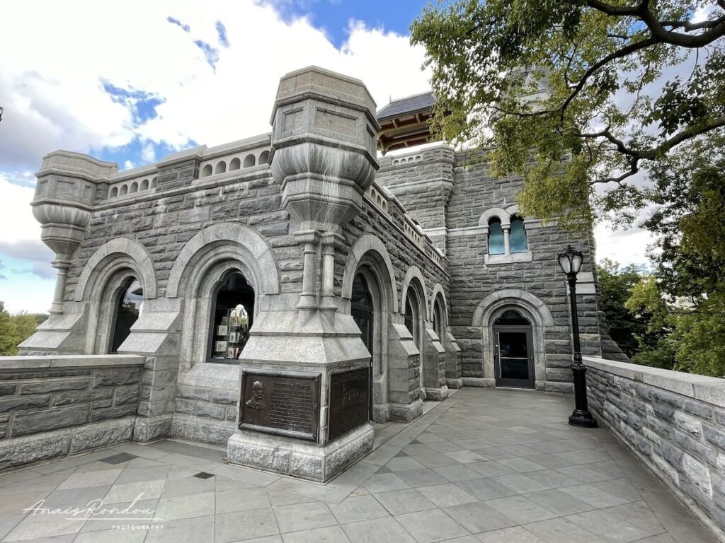 Château en pierres dans Central Park à New York