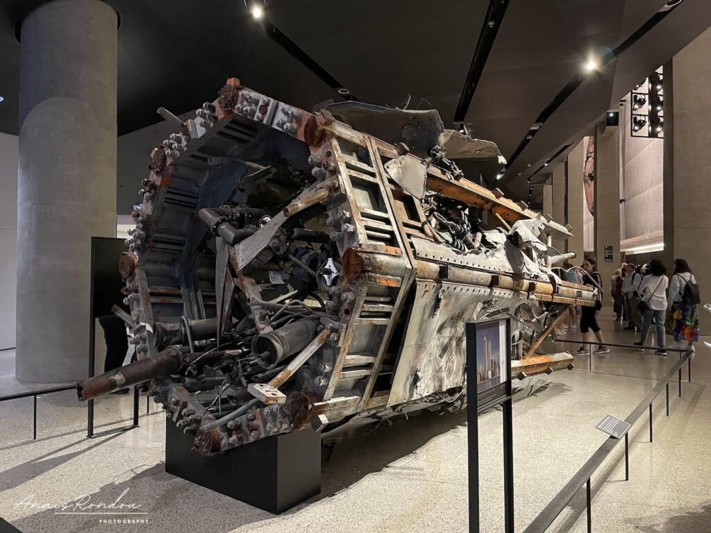 Pilone World Trade Center 11 septembre Pilone de la structure du world trade center retrouvé après les incidents du 11 septembre à New York